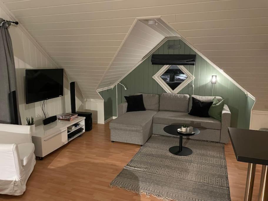 Apartamento Koselig Garasjeloft! Langevag Exterior foto